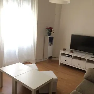 Peris Mencheta Apartamento