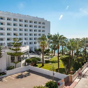 Magnífico Al Lado De La Playa Torrecilla En Apartamento Nerja